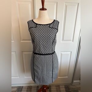 Black and White Sleeveless Dress